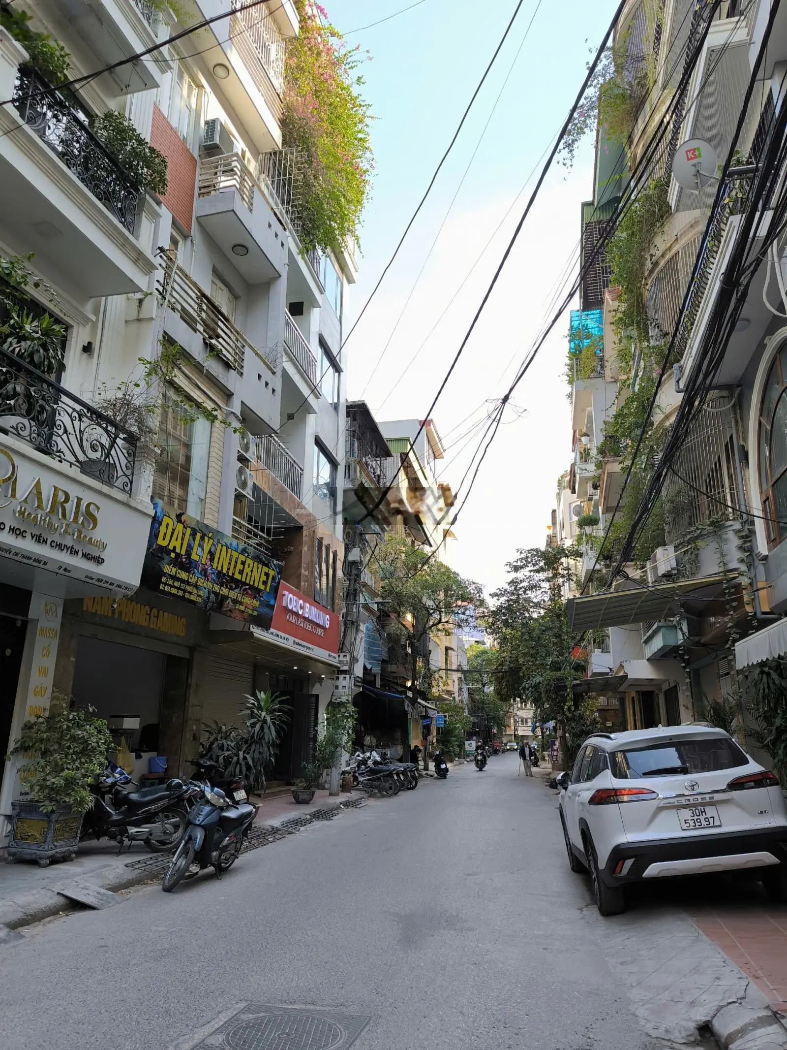 Bán gấp nhà riêng phố Nguyễn Tuân 65m2 6T chỉ 15,8 tỷ thang máy full nội thất ôtô dừng đỗ ngày đêm