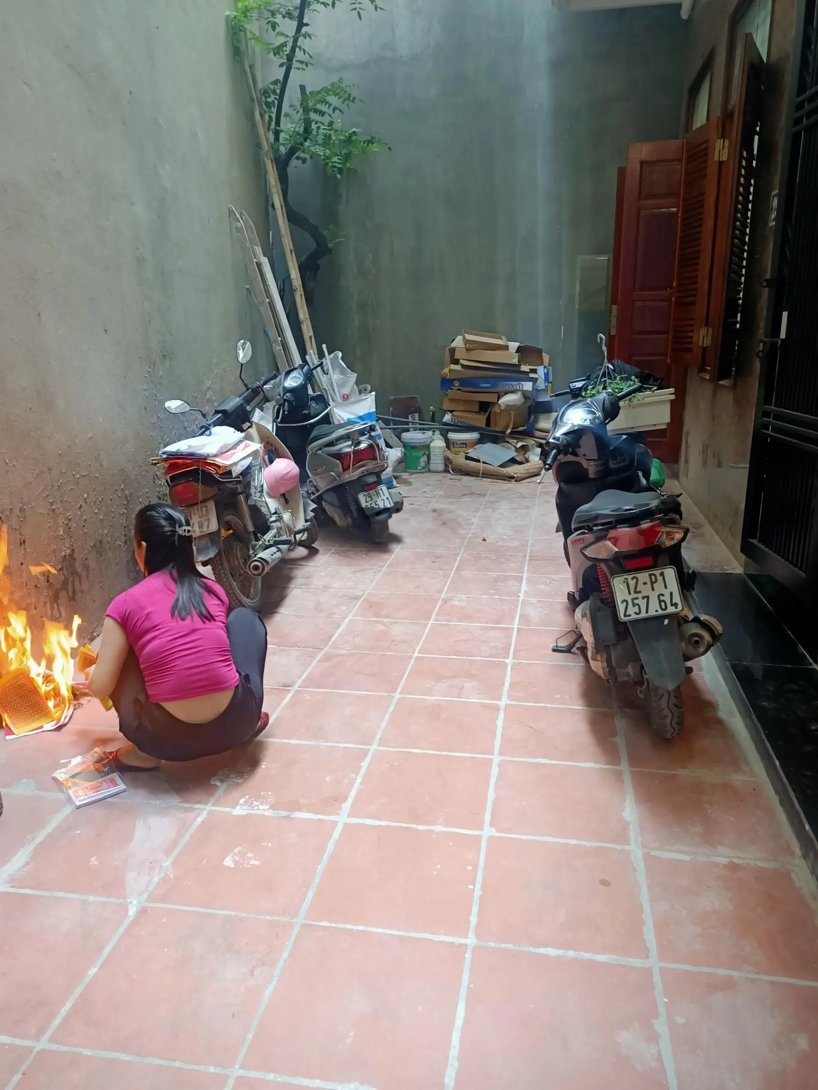 7.6 Tỷ nhà Bùi Xương Trạch mới 5T DT rộng 59m2 - ngõ 2.5m - tặng toàn bộ 6 điều hoà 6 tivi 2 tủ