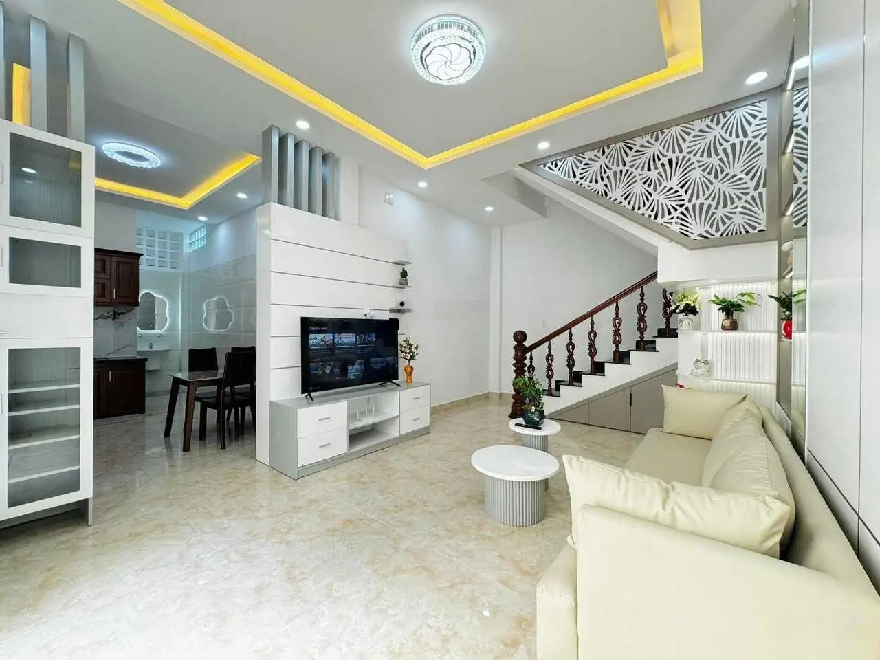 Mua ngay - căn nhà - 3PN - 46m2 - giá tốt - TTTP - full nội thất - LVCC