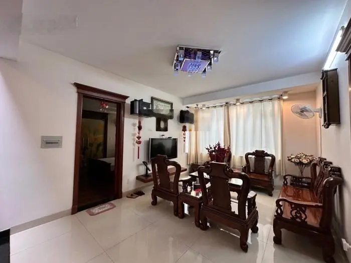 Bán Biệt Thự An Phú Quận 2 - Giáp Lương Định Của - 10x20 - Hầm + 3 tầng - Giá 60 tỷ