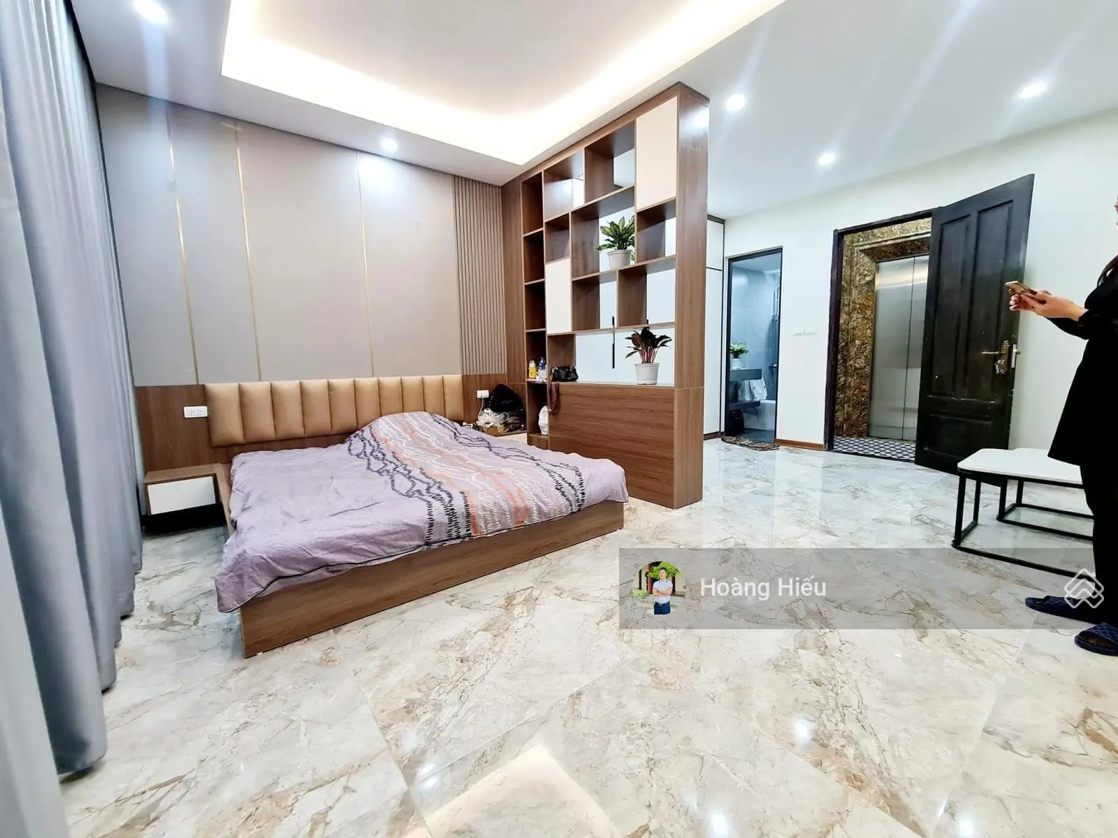Không ảo, nhà đẹp Trung Kính, Cầu Giấy, tặng nội thất mới xịn, ngõ to, sát oto đỗ, 43m2, 5 tầng