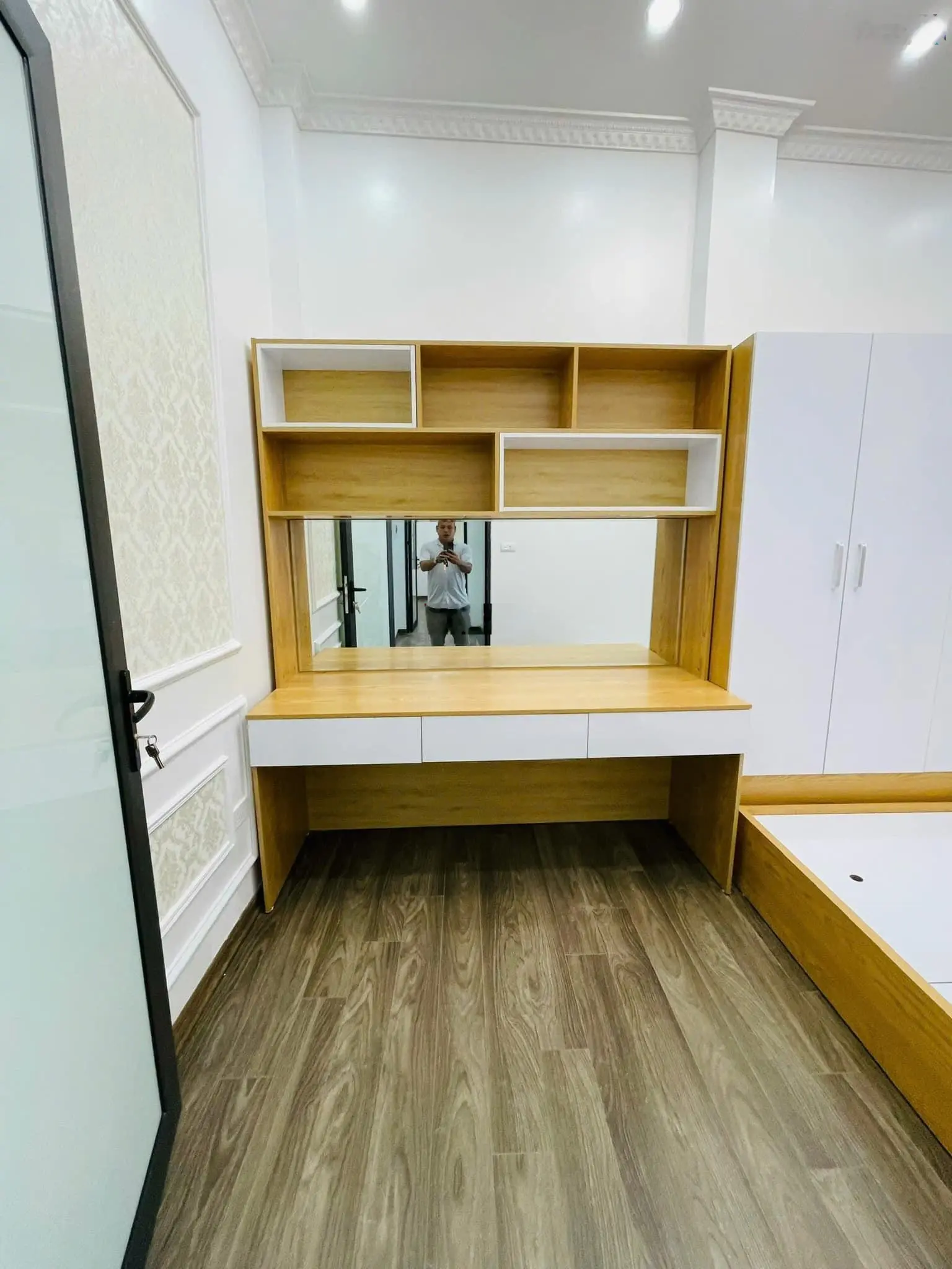 Bán nhà ngõ 121 Kim Ngưu, DT 37m2, 4 tầng mới, MT 4.3m, giá 6.75 tỷ