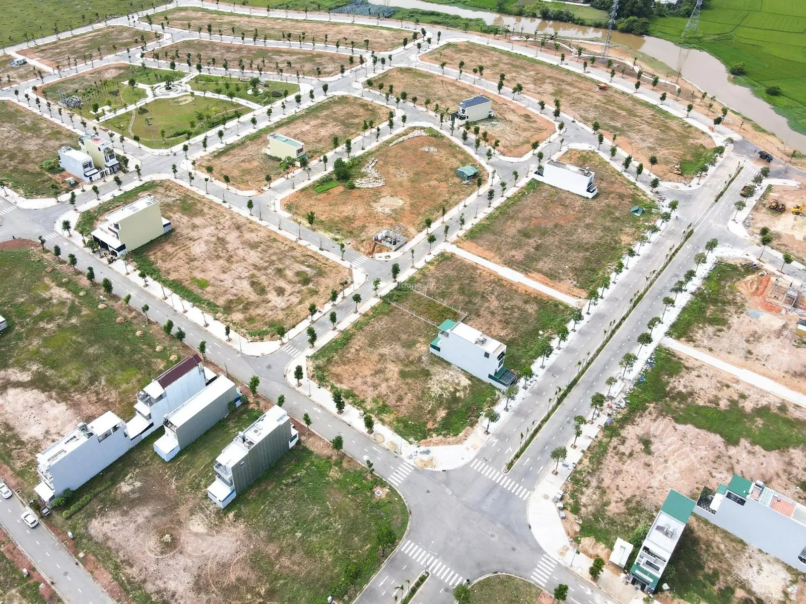 Bán đất Phú Mỹ - giá trị thực - nói không với giá ảo để lôi kéo khách hàng