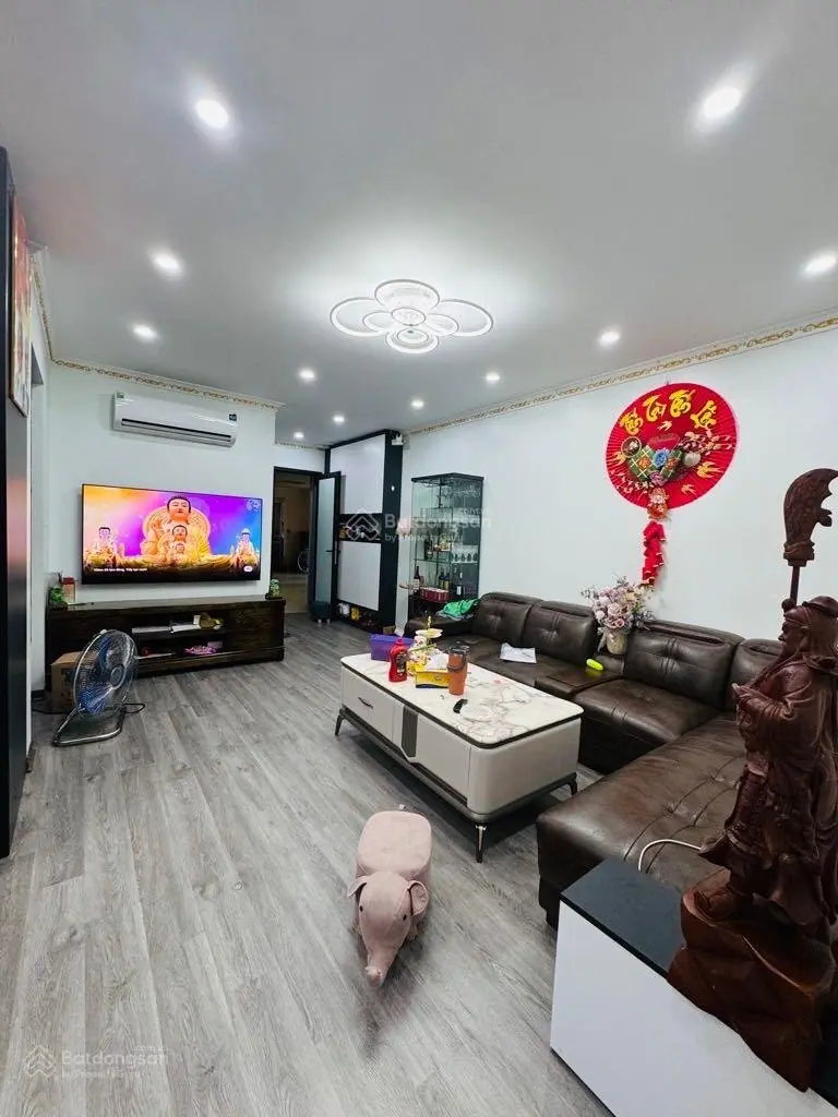 Bán chung cư CT3B Mễ Trì Thượng 89m, 3N, 2Vs, 4,75 tỷ. Full nội thất vị trí vàng, nhiều tiện ích