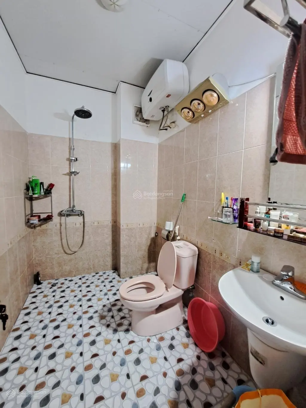 Tôi bán nhà Ngô Quyền, Hà Đông-ô tô vào nhà-2 mặt ngõ trước sau-3 mặt thoáng vĩnh viễn-55m2-9,5 tỷ