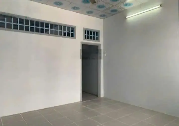 Chú Hưng gửi em bán căn nhà cấp 4 ở Bà Triệu, Thị Trấn Hóc Môn, 78m2