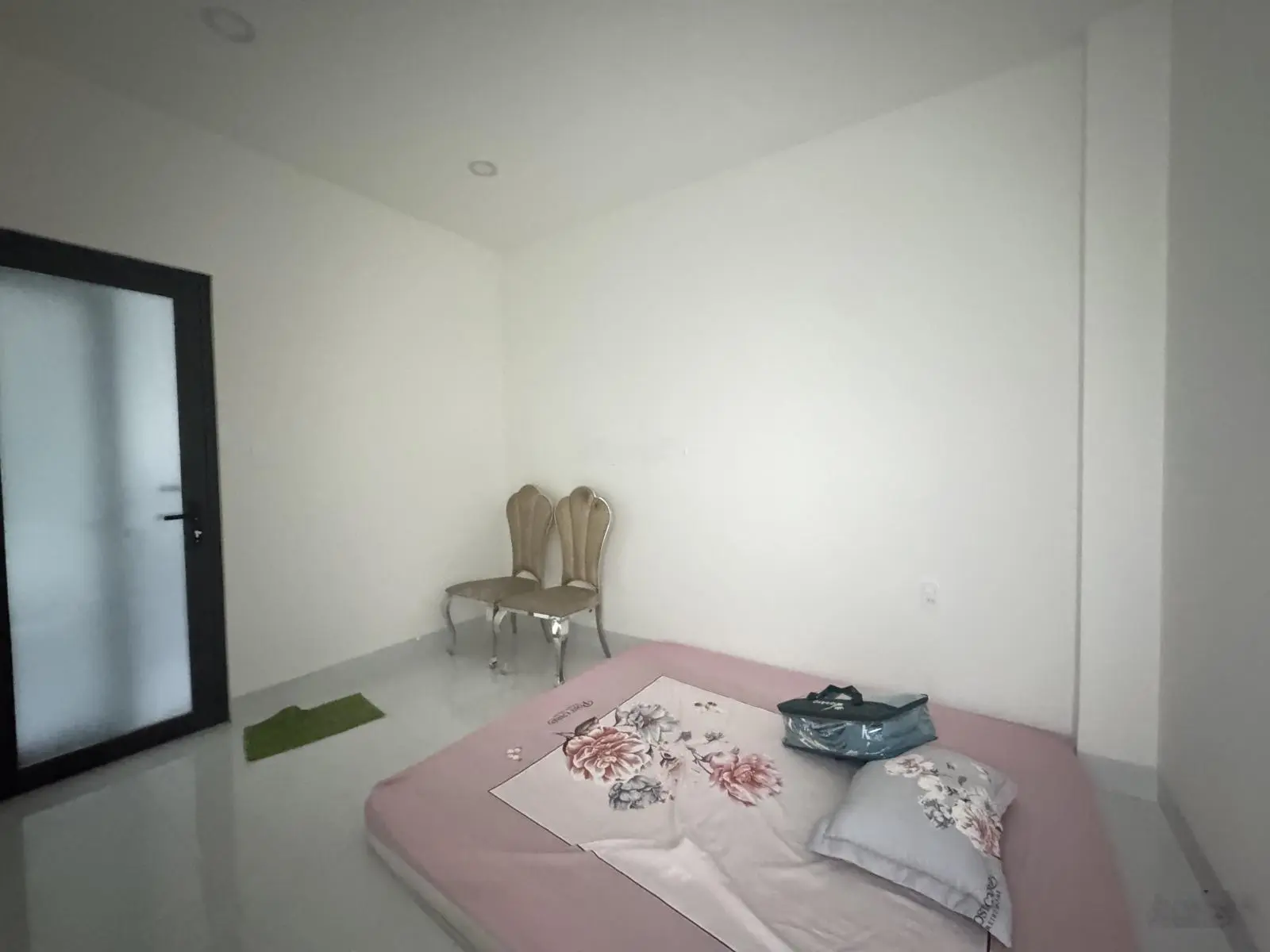 Rất Gấp Bán Nhà 70m2 Gần Vinhomes Chỉ 5.6 Tỷ
