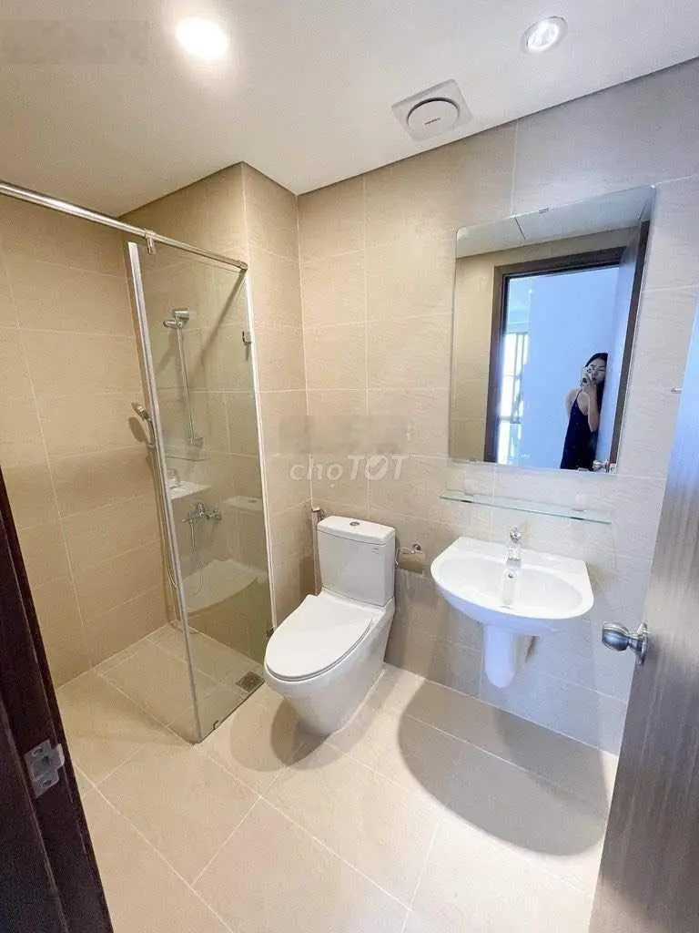 Căn hộ Opal Boulevard trên trục đường Phạm Văn Đồng cần bán căn 2pn2wc 75m2 đã có sổ hồng chỉ 2ty7