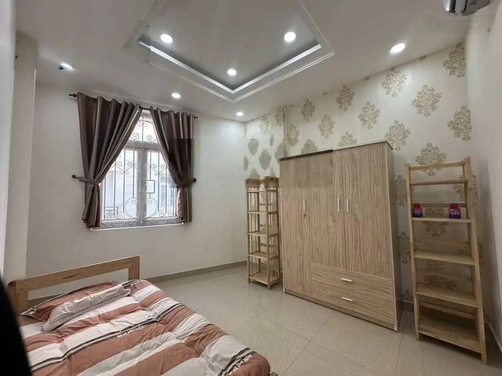 Mua nhà tặng toàn bô nội thất. Sở hữu biệt thự giá tốt nhất trung tâm thành phố Thủ Đức.
