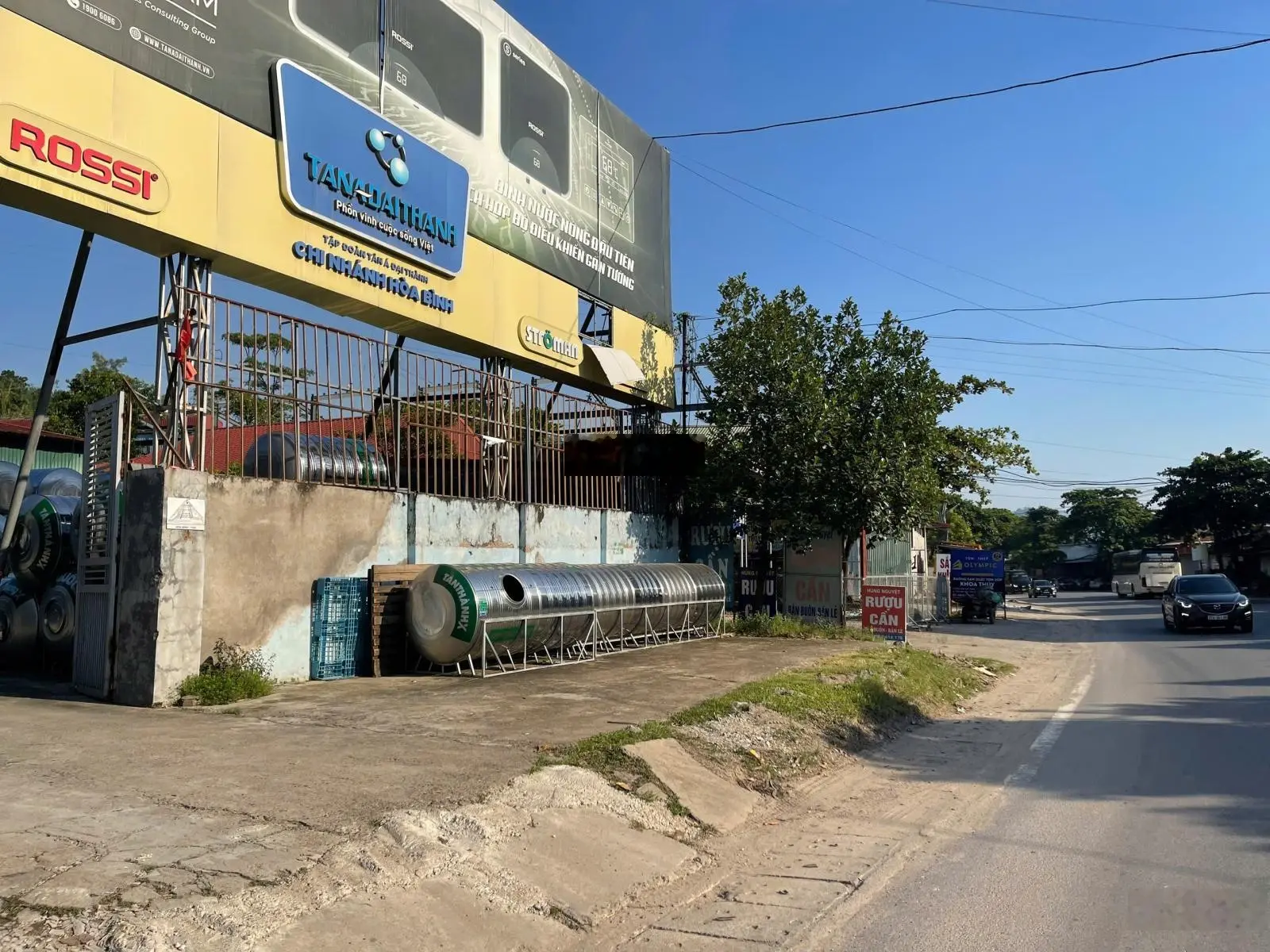 Bán đất: Mặt đường QL6 Trung Minh - tỉnh Hòa Bình Diện tích: 3530m2, đất thổ cư + đất vườn