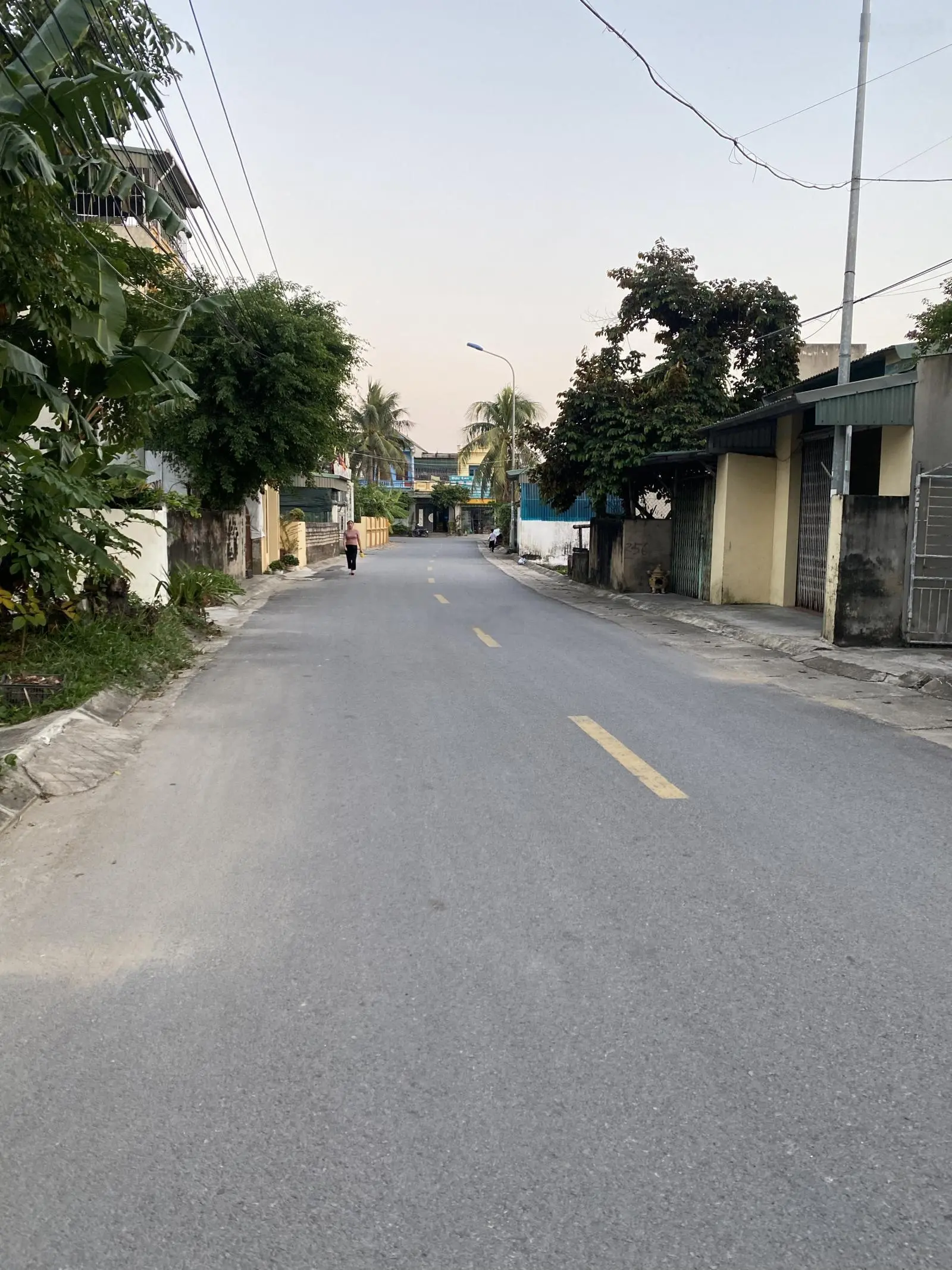 Bán đất P. Quảng Thịnh, Thôn Quyết Thắng, 122m2, MT 7m, 1,55 Tỷ