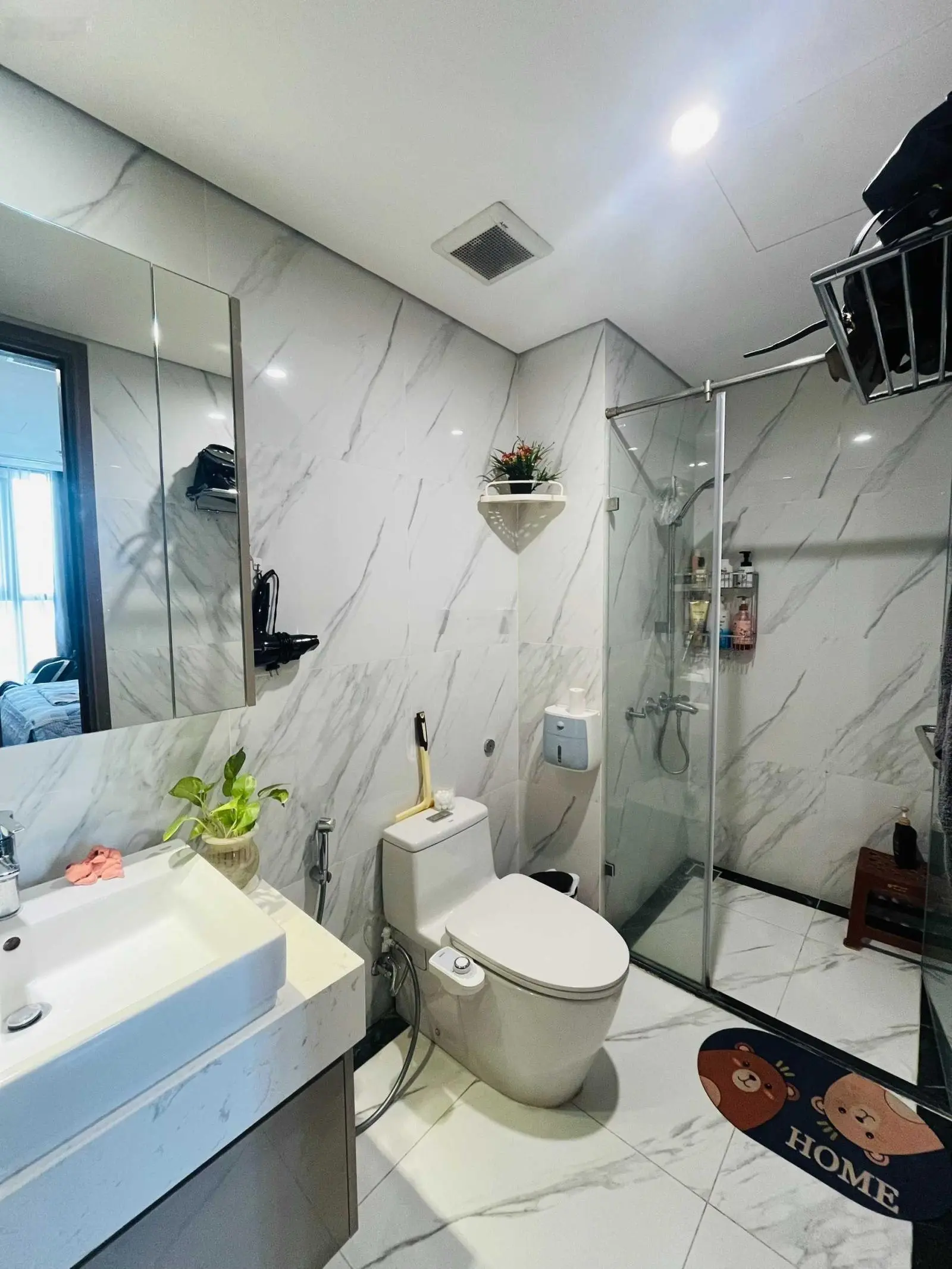 Bán gấp 5 căn 2PN Vinhomes Symphony, sổ đỏ, view đẹp, giá tốt - cơ hội đầu tư sinh lời cao