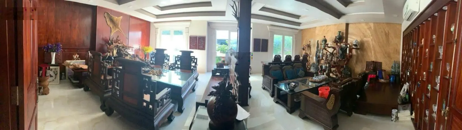 2 mặt tiền, nhà 4 tầng Hoàng Văn Thụ, ngang 9,5m cách biển Trần Phú: 600m giá: 29,5 tỷ