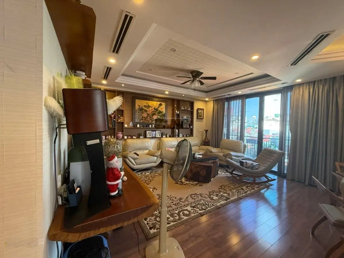 Giảm Chào Bán Gấp Toà Building 9 Tầng Lô Góc, Phân Lô VIP Hoàng Cầu Trần Quang Diệu Giá 63.5Tỷ.
