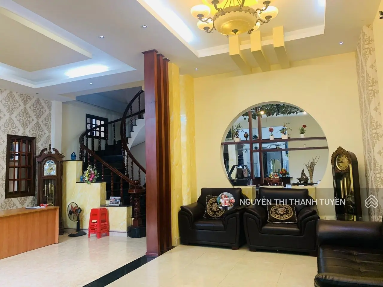 Nhà 3 tầng mặt tiền đuờng số 5 xây kiên cố phường Bình Thọ 176m2 ngang 8.85m vuông vức Giá Tốt