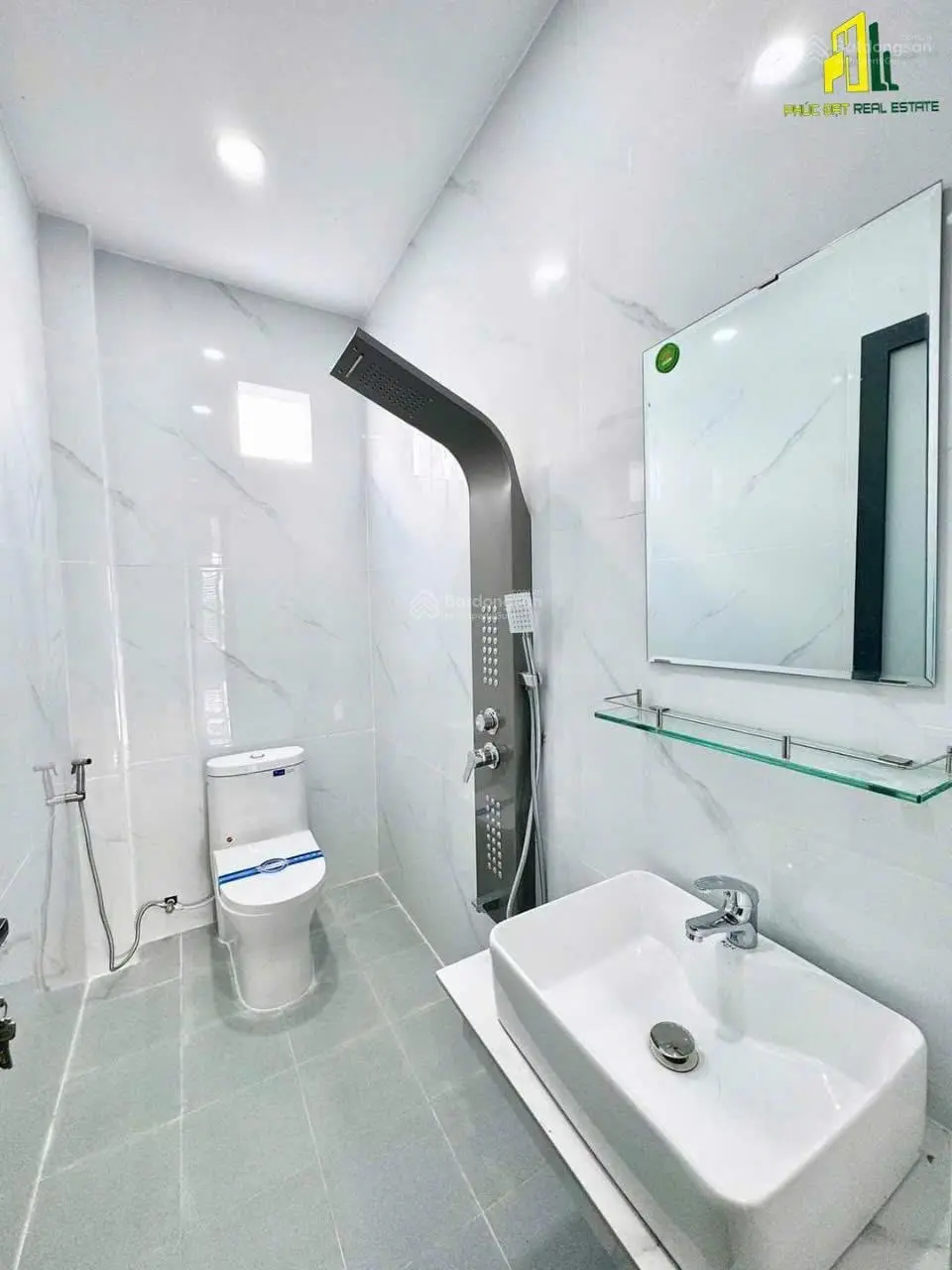 Cần bán nhà 1T1L 72 m2 SHR thổ cư 100% vừa hoàn thiện đường ô tô phường Bửu Hòa