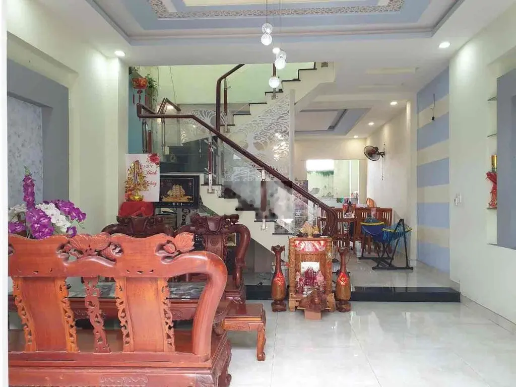 Nhà mặt tiền Nhựa dtsd 168m2, 4 phòng ngủ đường Bà Điểm 4 xã Bà Điểm