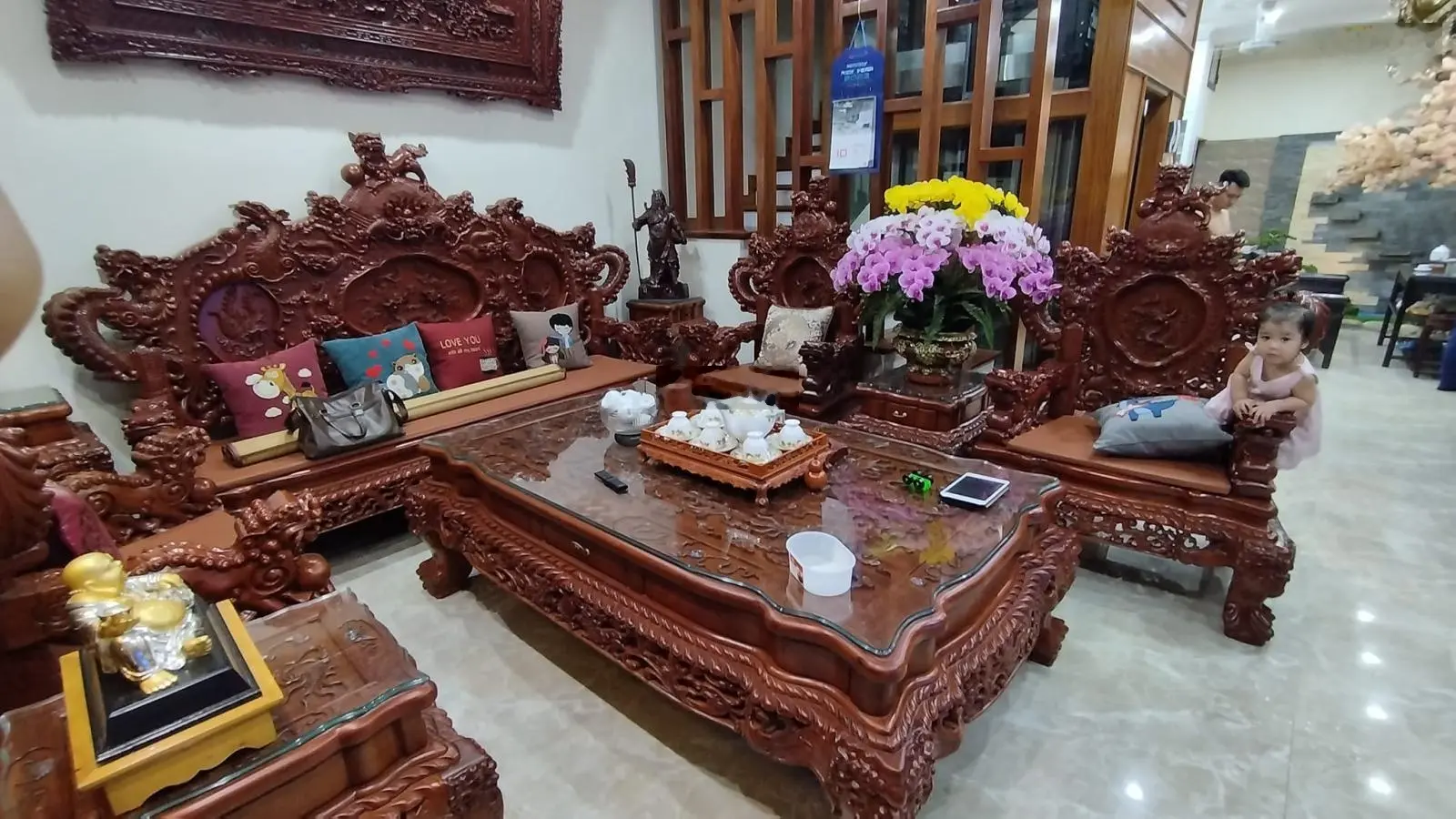 Chính chủ bán nhà mặt phố Lạc Long Quân 118m2 4T kinh doanh sầm uất giá 23 tỷ