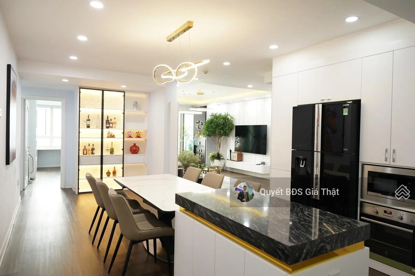 (Giá thật) chính chủ bán căn 145m2 3PN + 2WC full NT tầng trung đẹp giá 7.9 tỷ