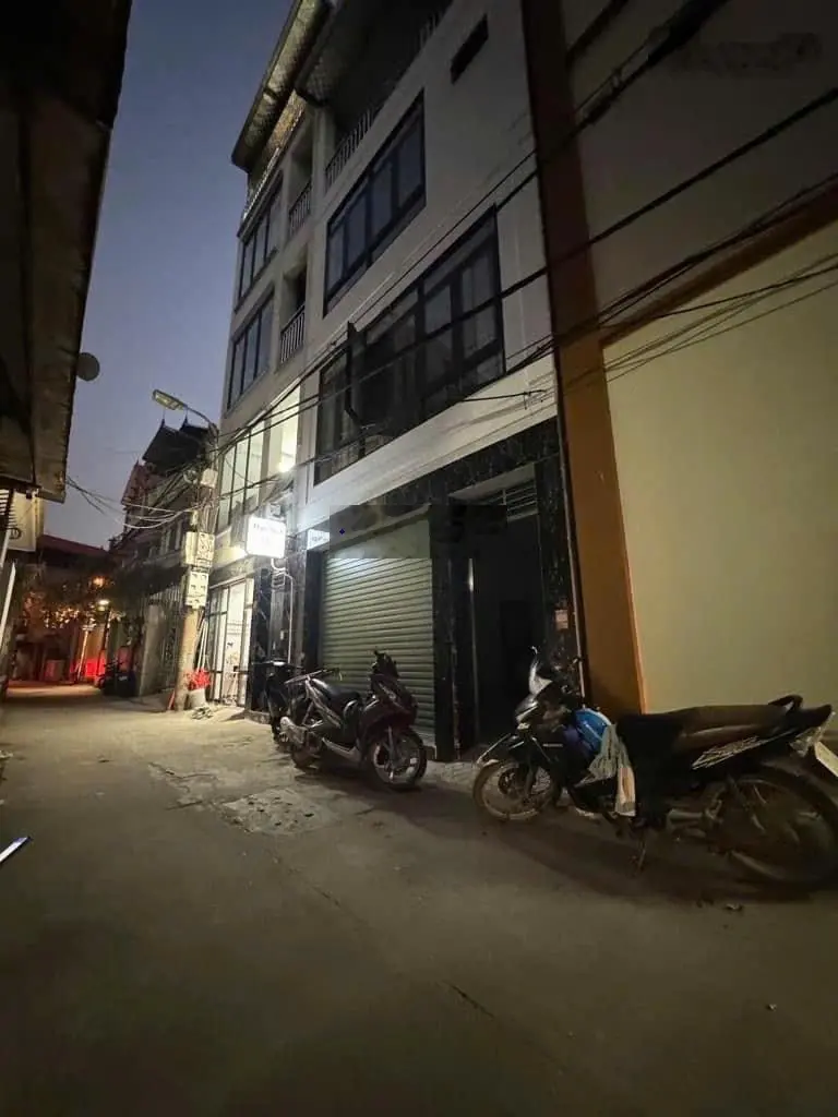 Bán Nhà 4Tx37m2 Ngõ Thông Thoáng Đỗ Ô Tô Gần Nhà Ngay Gần ĐH TDTT Cách QL6 500m