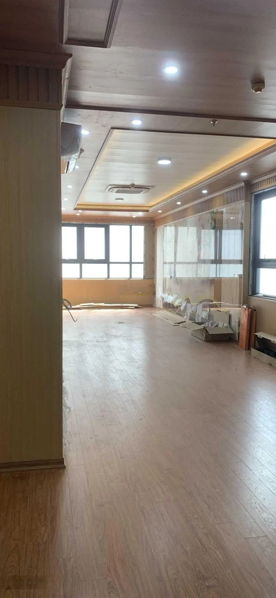 Chính chủ bán CH BRG 25 Lê Văn Lương tòa D02, diện tích 120m2, 3PN 2WC, full nội thất liền tường