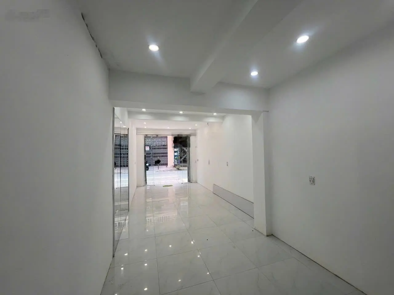 Chính chủ cần bán gấp nhà DT 36.2m2 giá nhỉnh 3 tỷ tại Bồ Xuyên, Thái Bình gọi ngay 0886 906 ***