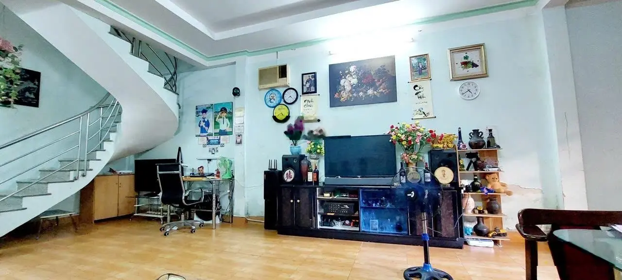 Bán nhà hẻm xe hơi 2 lầu đúc chắc chắn, ngay Nguyễn Duy Trinh, Dt 98m2, 9 tỷ thương lượng