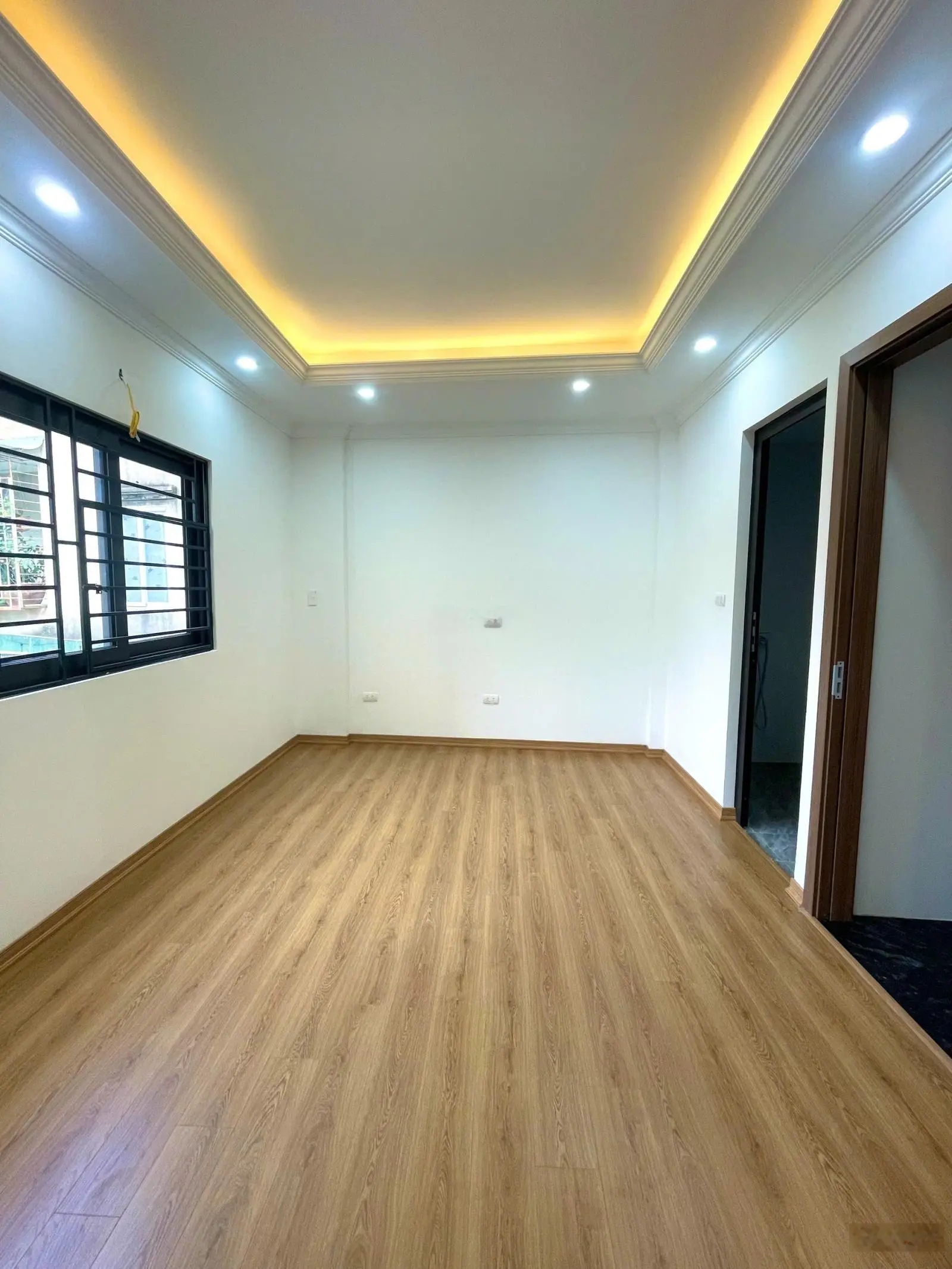 Phố Tương Mai - Trần Đại Nghĩa, bán nhà 30m2 6T MT 4.6m giá 5.55 tỷ lô góc đẹp