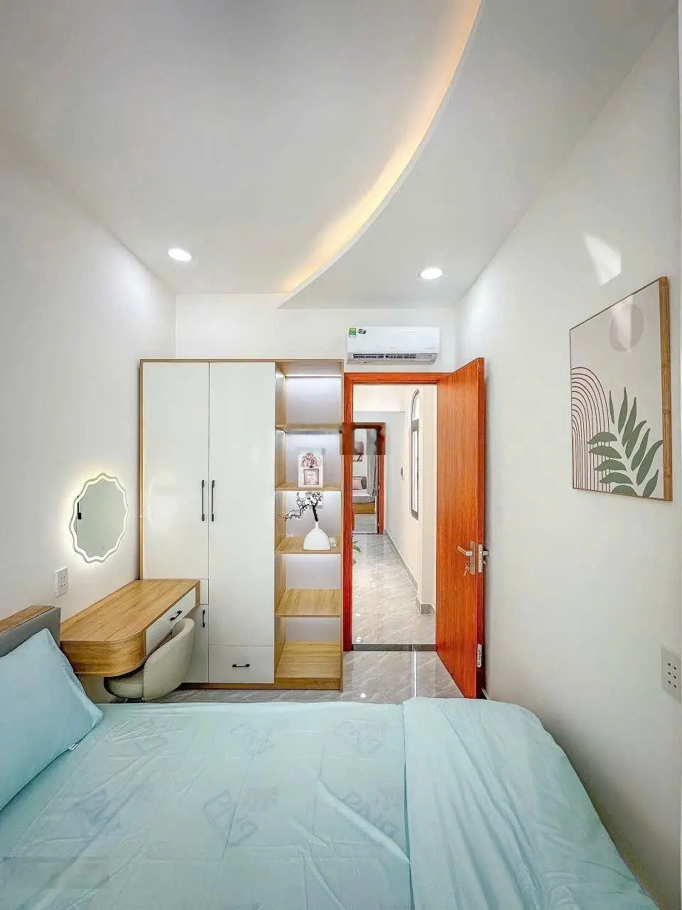 Nhà Nơ Trang Long 37m2, hẻm xe tải, giá bán 4 tỷ 950 thương lượng. Liên hệ ngay 0906 435 138