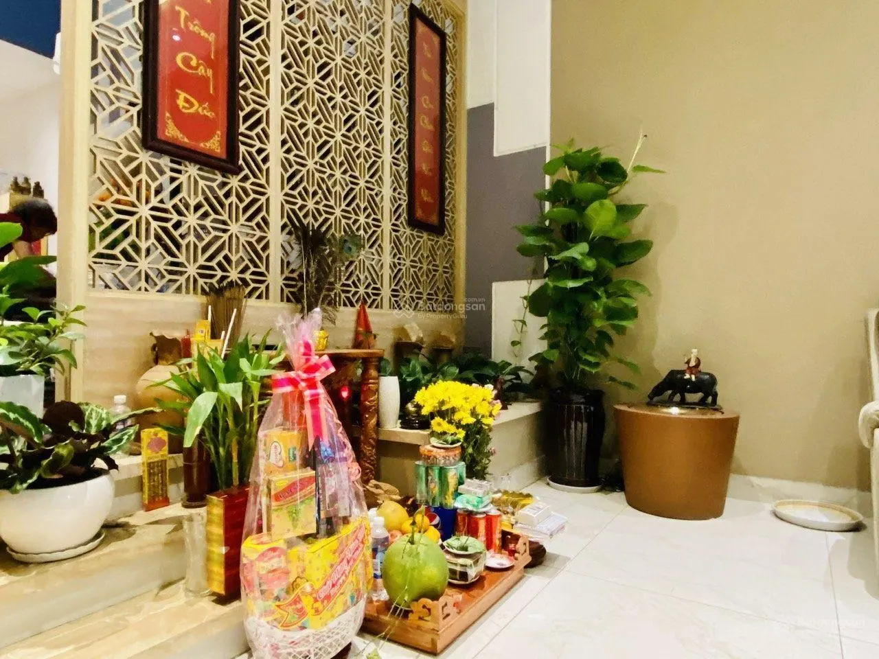 Nhà 1 trệt 3 lầu mặt tiền trung tâm hành chính, P. Dĩ An, Tp. Dĩ An