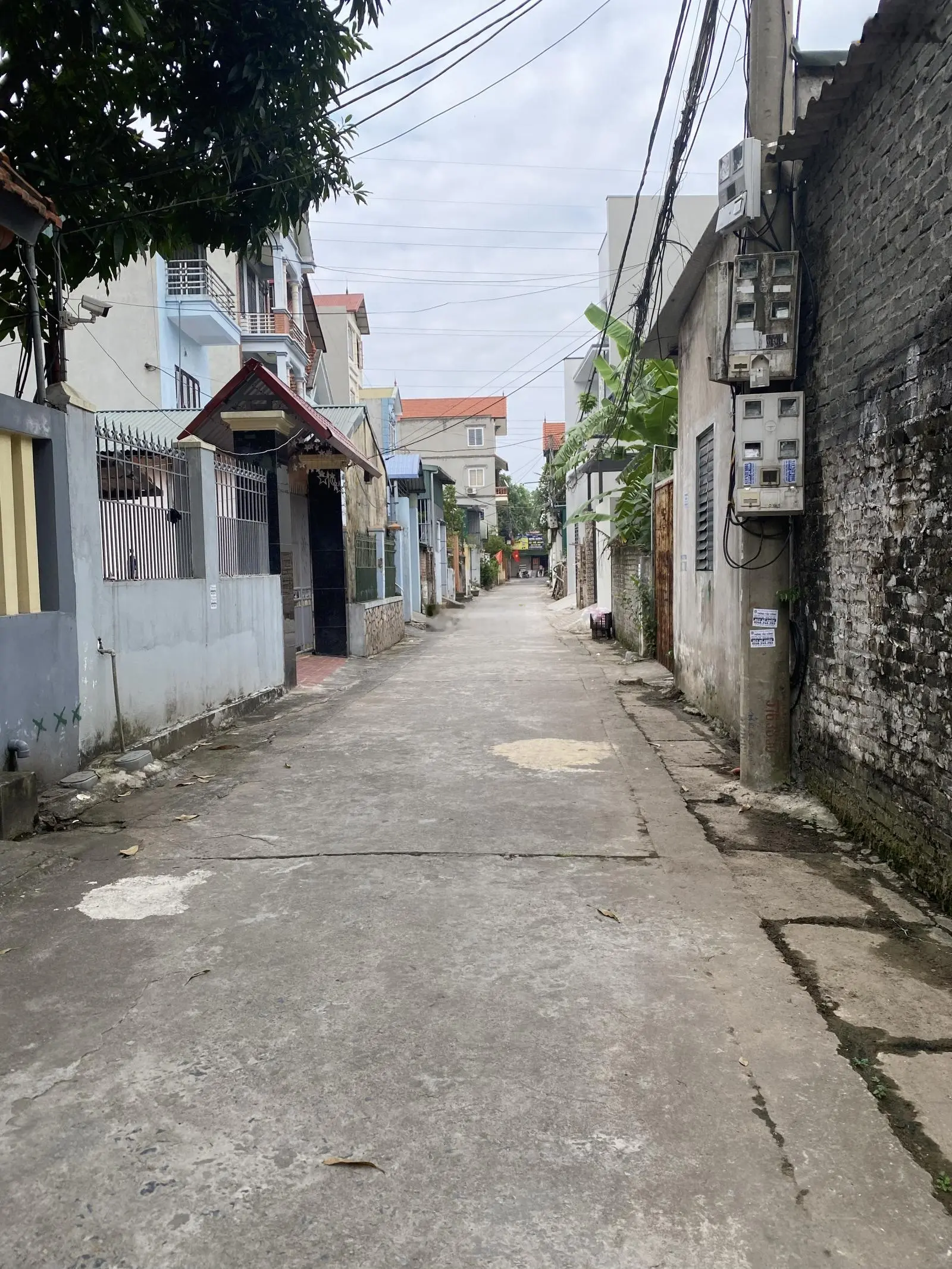 Bán 45m đất viên nội vân nội gần quốc lộ5 giá 2.4tỷ(có tl)