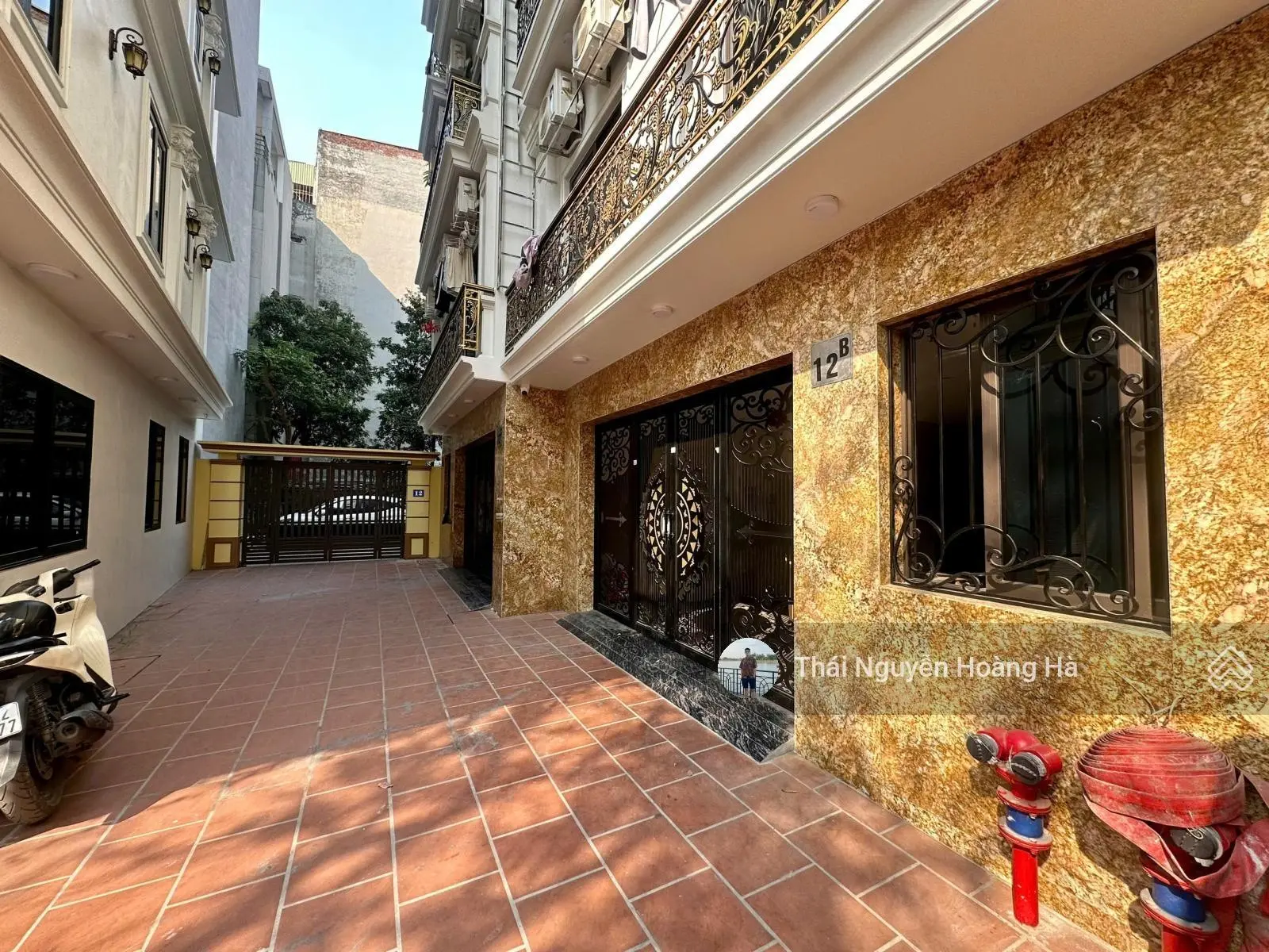 (Tin thật 100%) bán chung cư mini 102m2 x 29 căn hộ ở Hồ Tùng Mậu - Cầu Giấy - dòng tiền 2,1 tỷ/năm