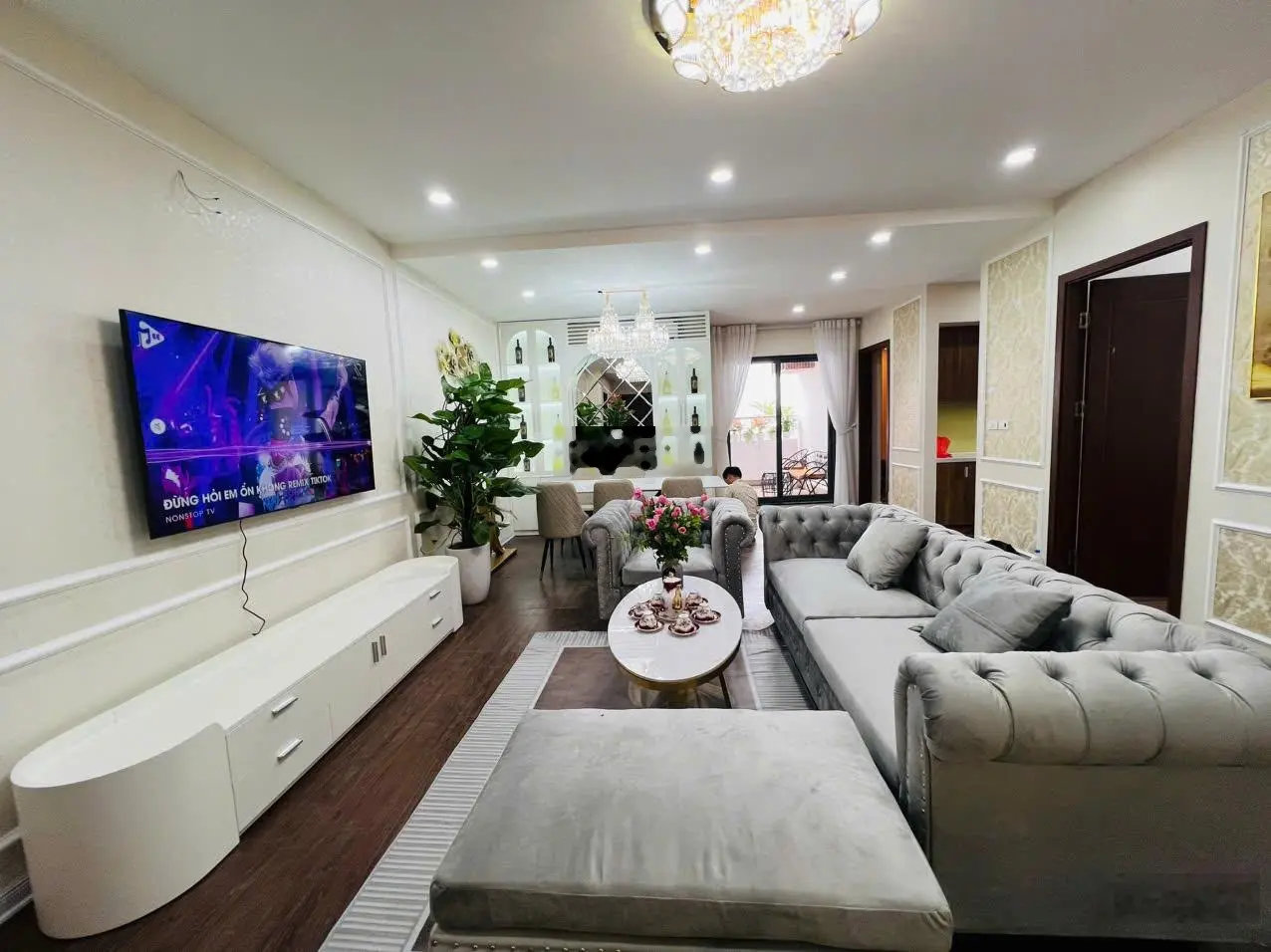 Chính chủ bán căn 3 ngủ 105m2 Roman Tố Hữu, tầng trung nội thất sang xịn, giá hấp dẫn 6 tỷ