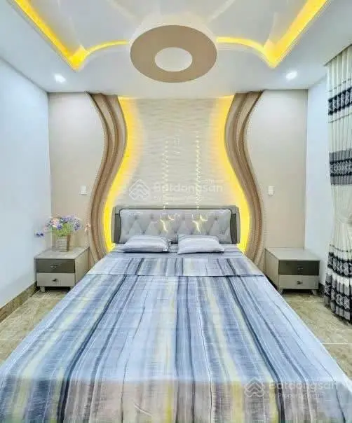 Nhà cần bán 1 triệt 1 lầu TDM giá 2ty370