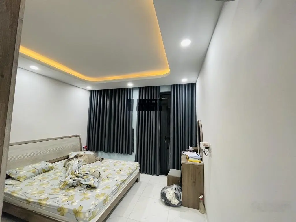 Bán nhà Khánh Hội quận 4 - hẻm ôtô - 48m2 - 5 tỷ nhỉnh - 4 tầng - sổ hồng riêng