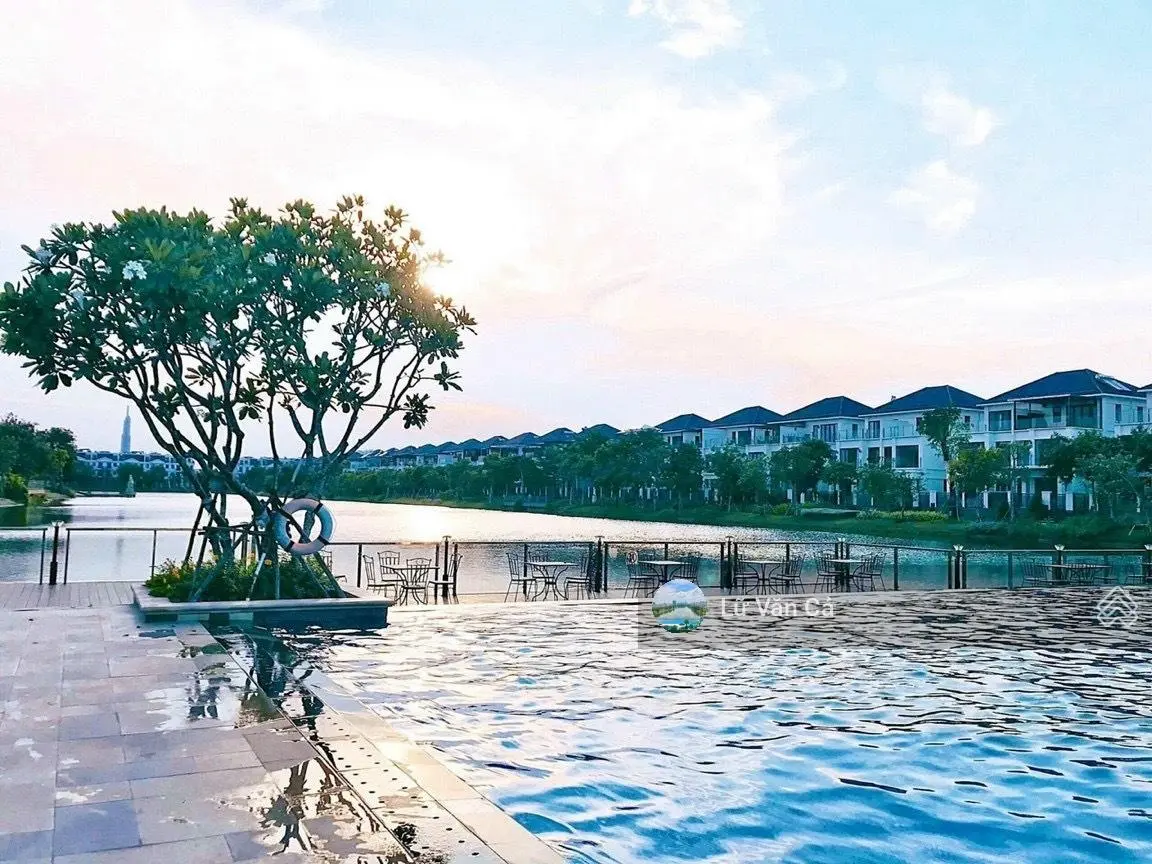 Lakeview City 1 căn duy nhất cần bán gấp full nội thất DT 7x20m sân vườn giá 17,5 tỷ LH 0907860179