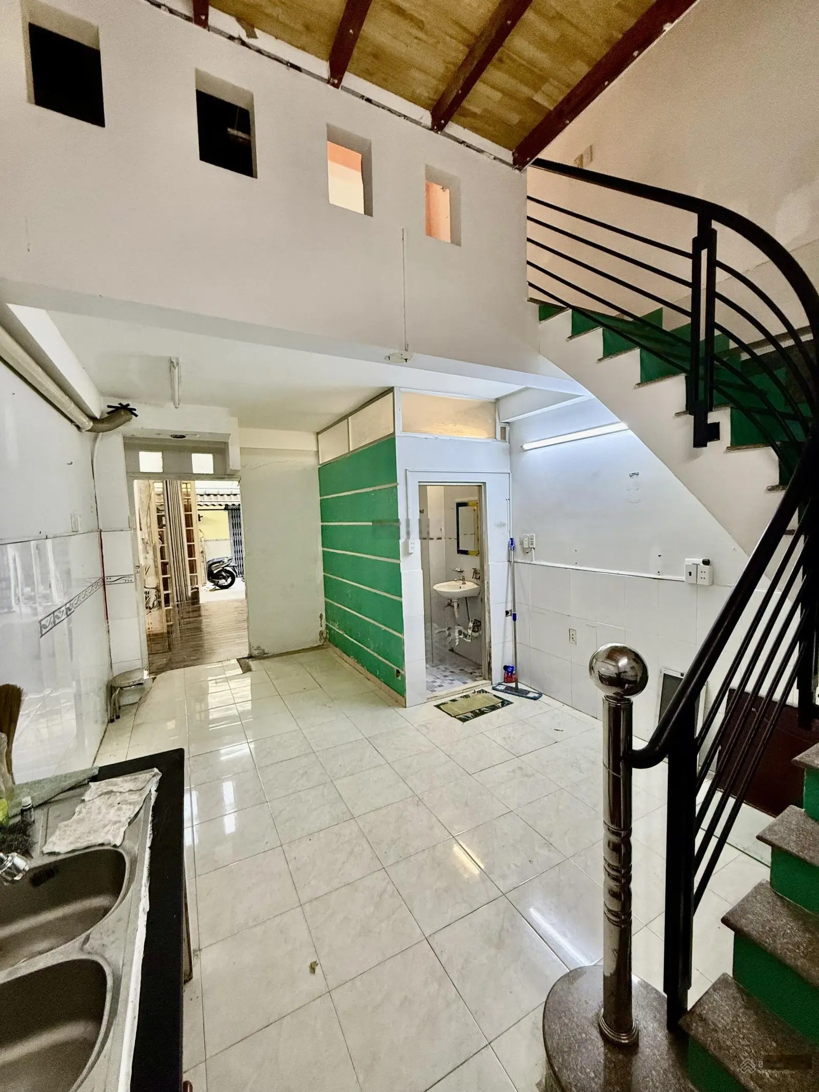Nhà 1 lửng - lầu 47m2 hẻm 90 Âu Dương Lân P3 SHR giá 4 tỷ 390
