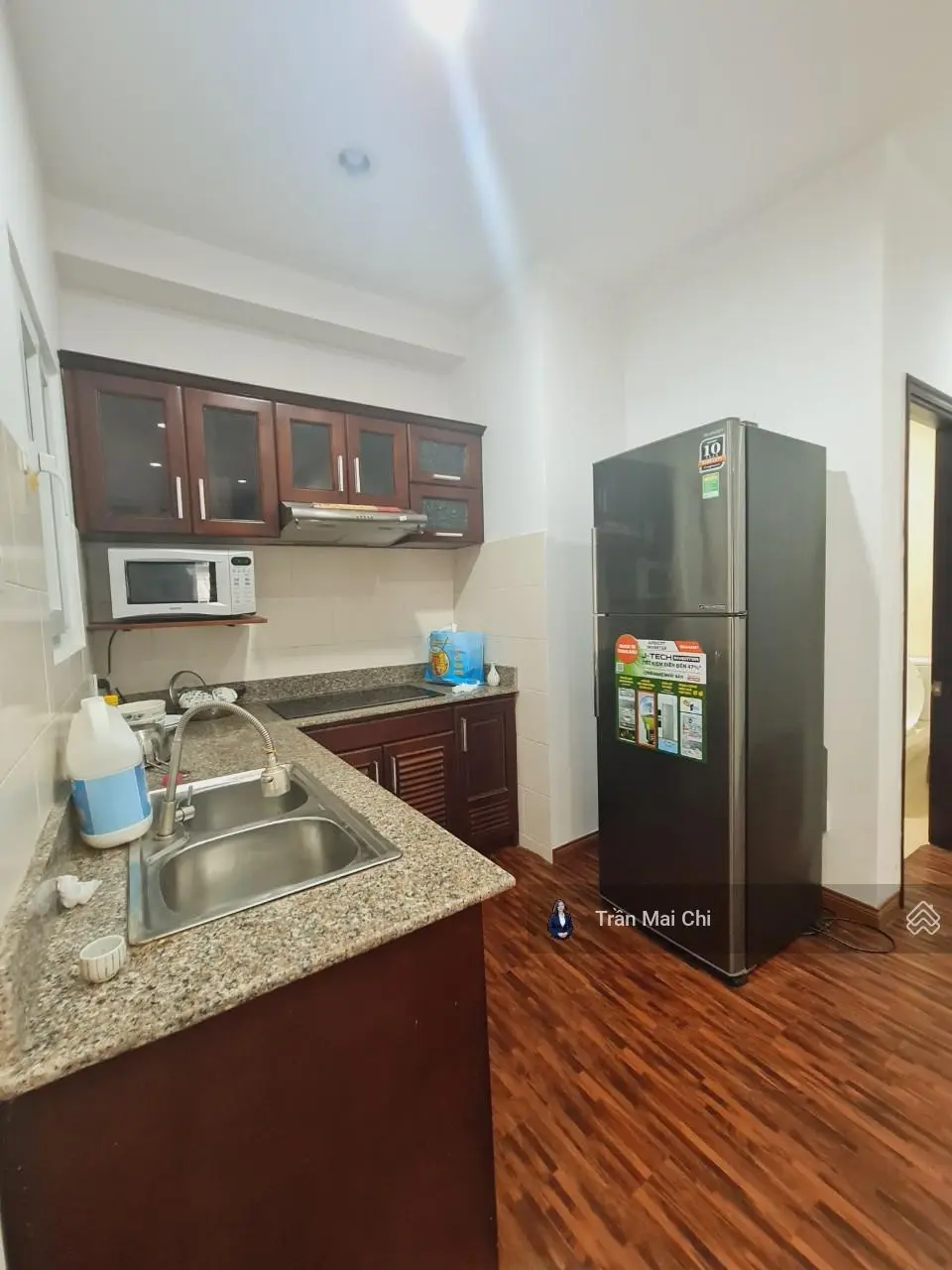 Bán nhanh căn hộ Đà Nẵng Plaza, 16 Trần Phú, Đà Nẵng. Loại căn hộ 2 phòng ngủ, đầy đủ nội thất