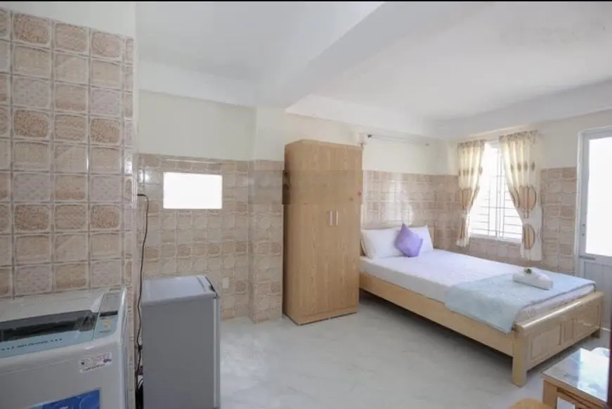 Bán khách sạn 6 tầng Vĩnh Hải Nha Trang cách biển 500m/ LH 0987845639 e Huyền Nha Trang