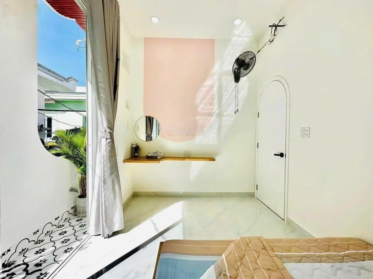 Kẹt tiền chủ bán gấp nhà Vườn Chuối, P.4, Quận 3 - SHR - 1,99 TỶ