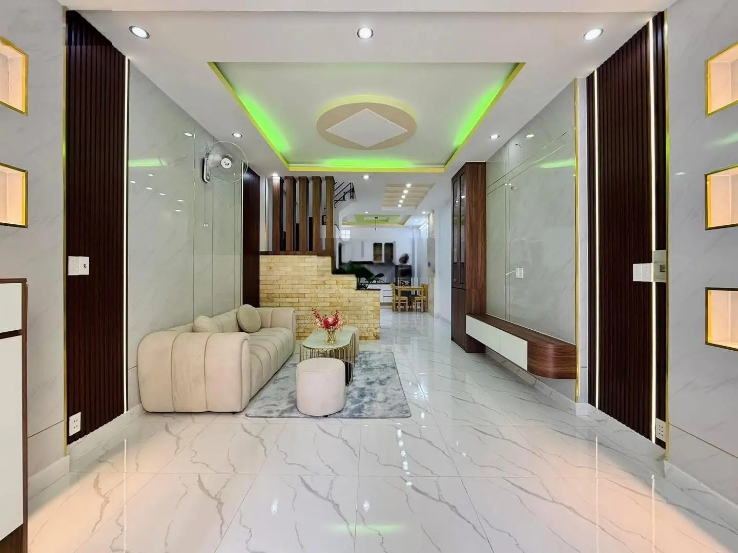 Nhà gần chợ Bà Chiểu đang cho thuê giá cao tại Lê Văn Duyệt, phường 1, Bình Thạnh giá chỉ 2tỷ58.