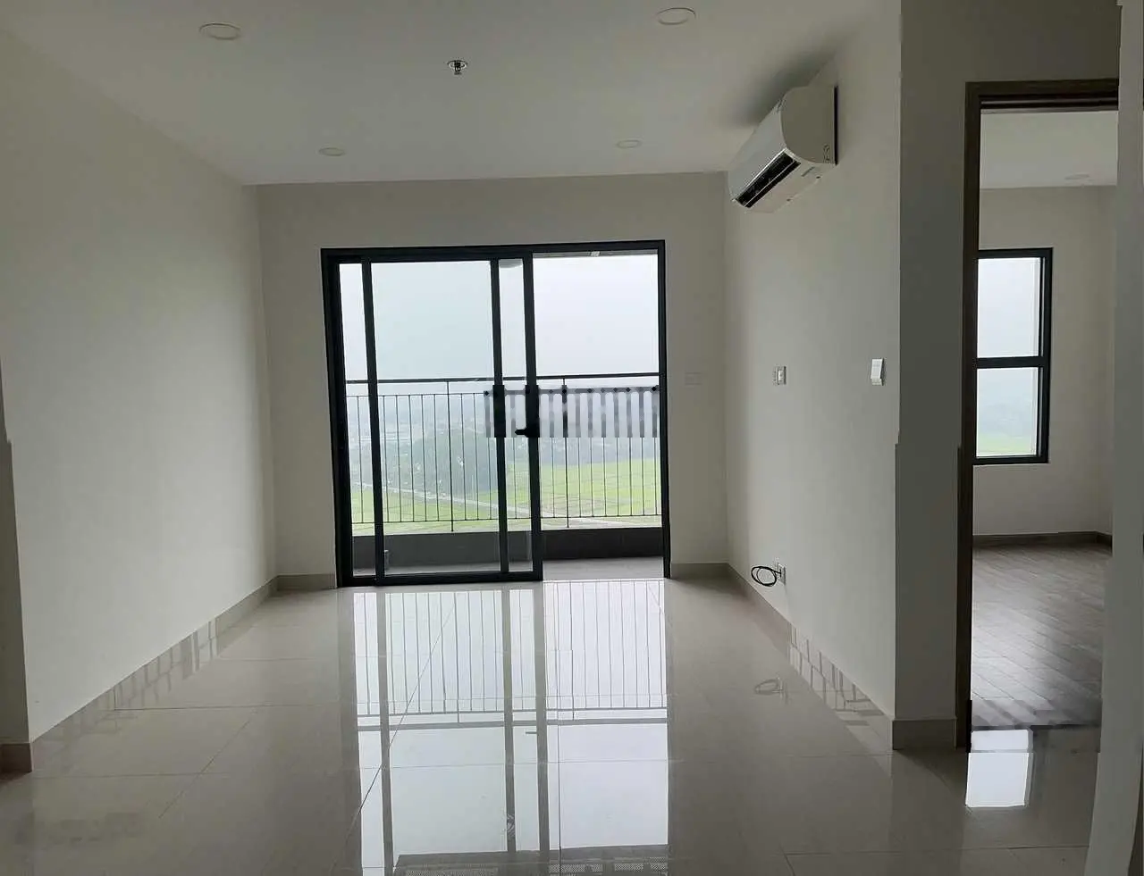 Bán căn hộ 1 ngủ Vinhomes Hà Tĩnh nội thất cơ bản chủ đầu tư mới nguyên, giá tốt, chính chủ