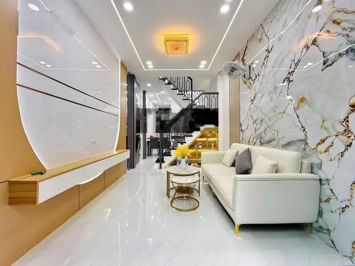 Giảm sốc 400 triệu chỉ còn 2 tỷ 9 nhà ngay đường 339,Phước Long B ,quận 9.Nhanh tay kẻo lỡ