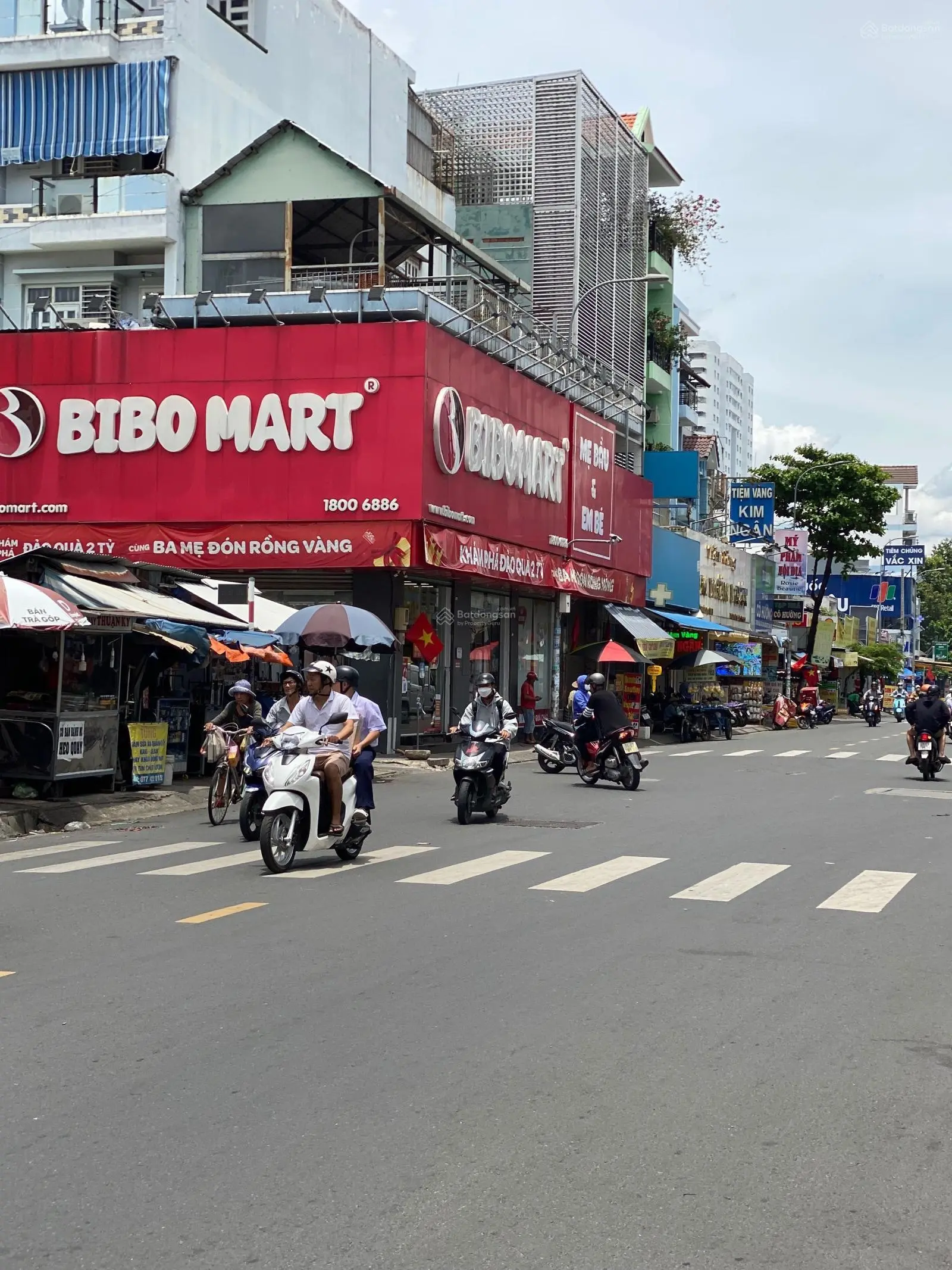 * Căn góc 2 mặt tiền Tân Hương, 6 tầng thu nhập 80 triệu/tháng giá 35 tỷ