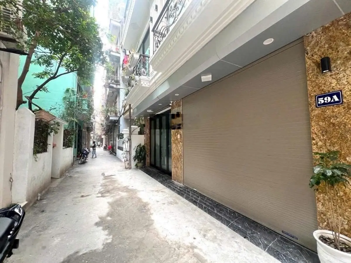 Bán gấp nhà phân lô 6 tầng ,xây mới, ô tô, thang máy phố phùng chí kiên, cầu giấy
