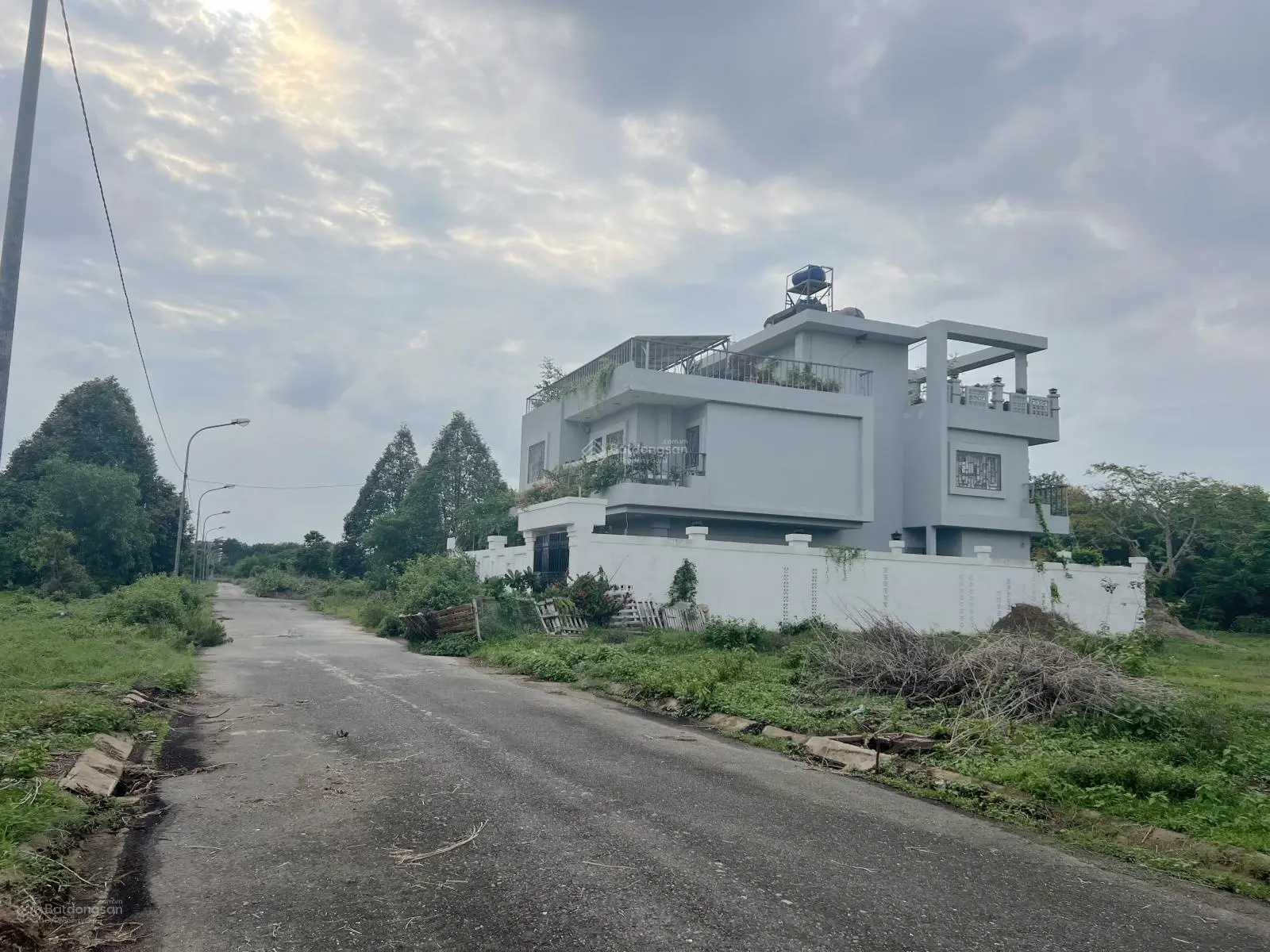 Bán lô đất nhà vườn 285m2, đường 16m DA HUD Nhơn Trạch, giá rẻ nhất khu vực, đầu tư sinh lời ngay