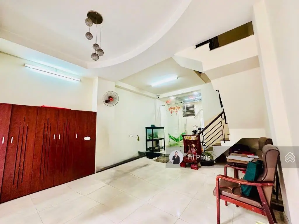 Gấp Bán,MTKD Đường 8m Ngay Ngã 4 Phú Nhuận Hoàng Văn Thụ,50m2x5Tầng Nhỉnh 13ty