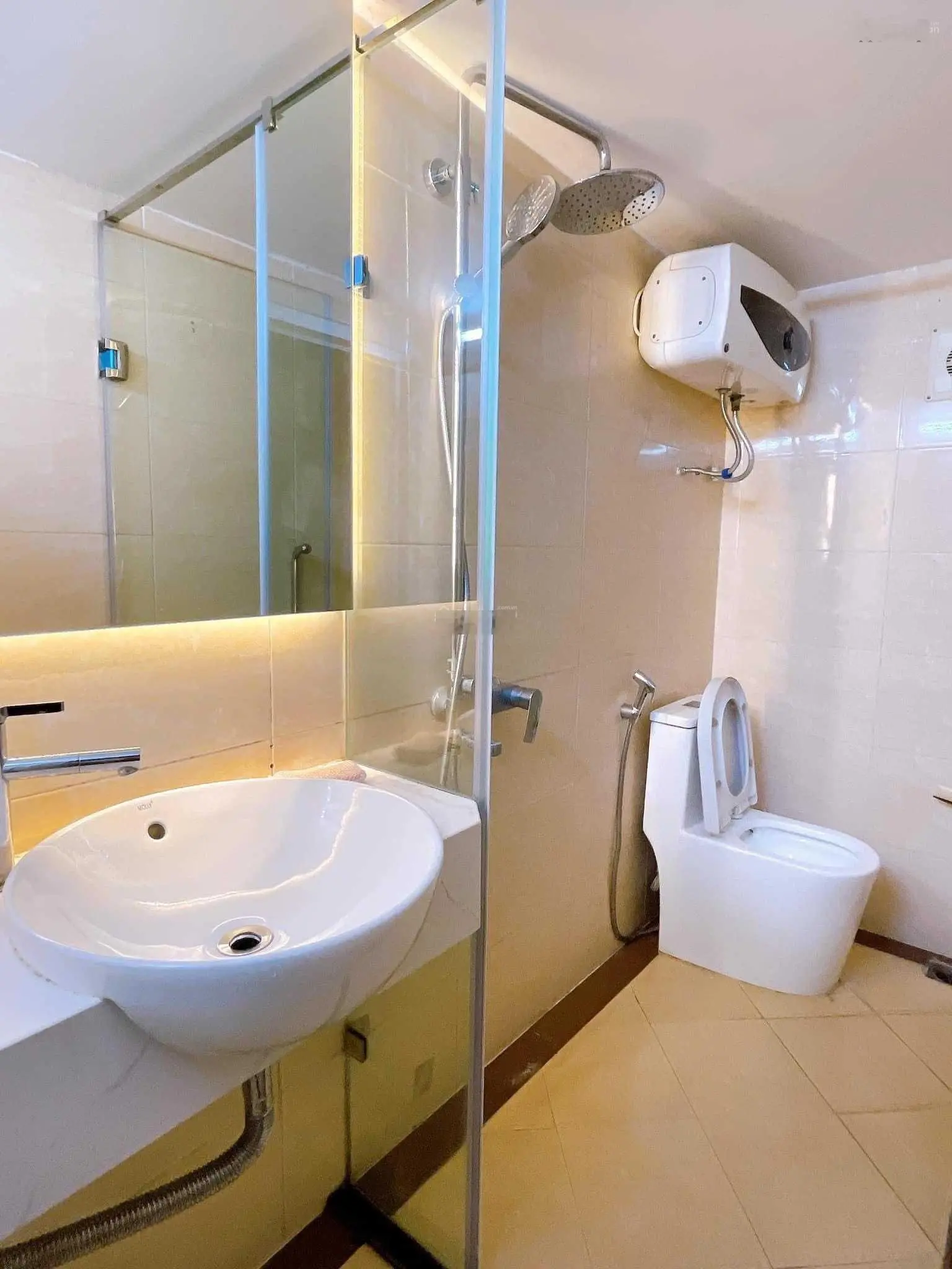 Bán nhà đẹp ngõ phố Tam Trinh quận Hoàng Mai Hà Nội DT 30m2 4 tầng MT 3,7m giá 3 tỷ nhà đẹp