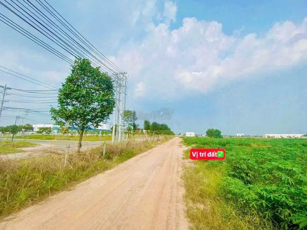 Gia đình cần tiền bán gấp 320m2 giá 290 triệu ngay KCN