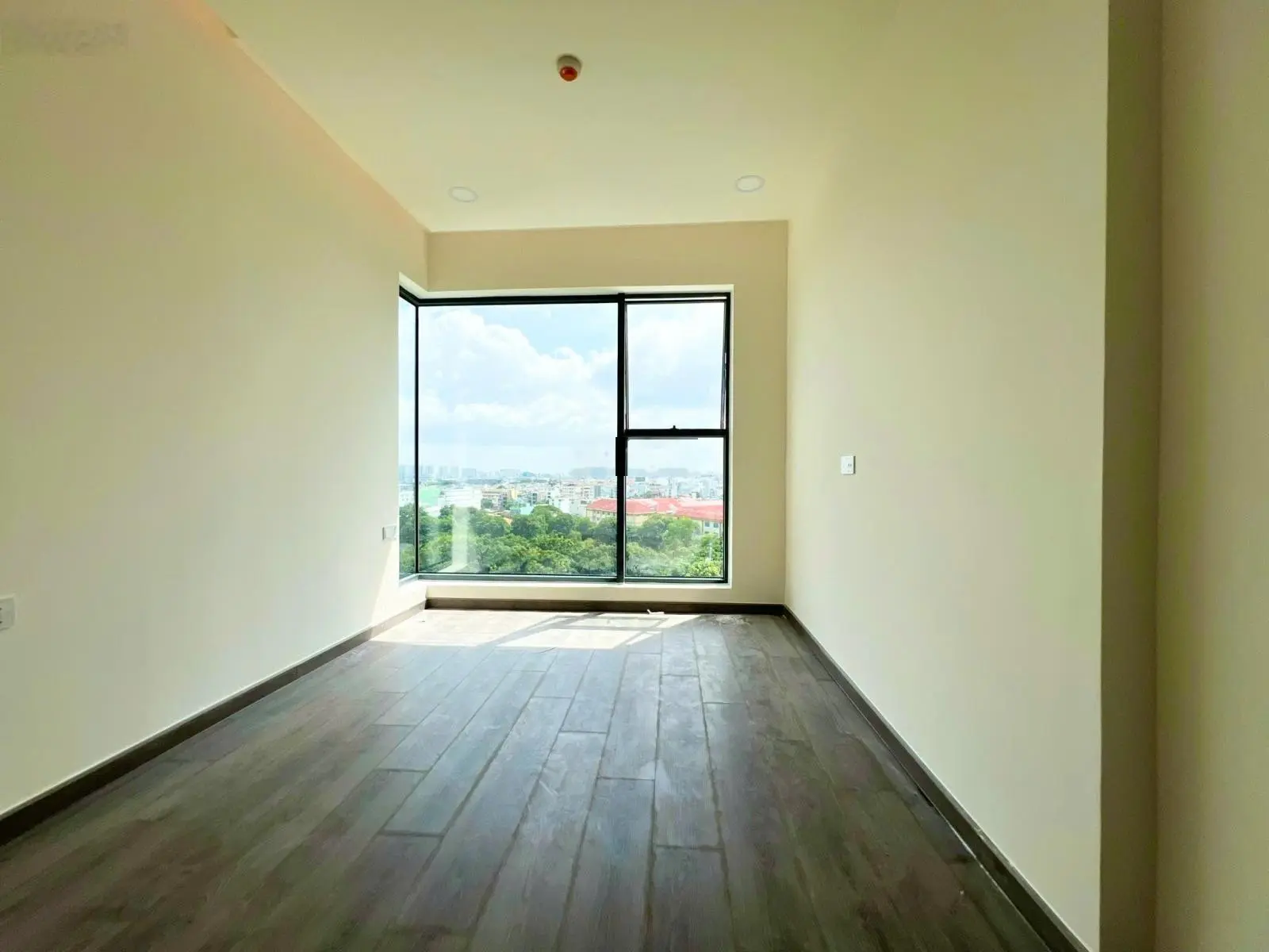 View đẹp nhất Centery - 3PN tháp C6 - 121m2 - View Landmark - Chiết khấu 17% - Nhận nhà ngay